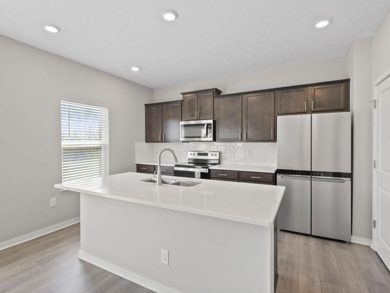 483 Madison Way, Plain City, OH 43064 Photo 9