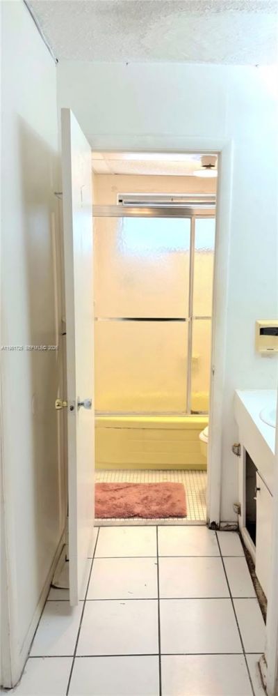 1620 West Ave , Unit 403, Miami Beach, FL 33139 Photo