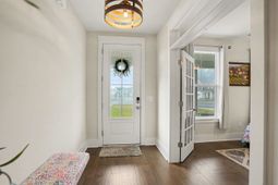 100 Tudor Court photo 4