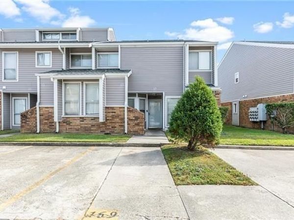 169 AVANT GARDE Circle , Unit 169, Kenner, LA 70065