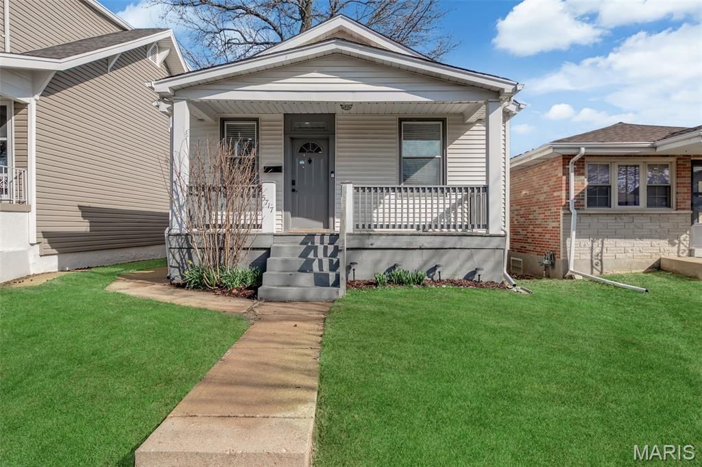 5717 Lansdowne Avenue, Saint Louis, MO 63109 Main Photo