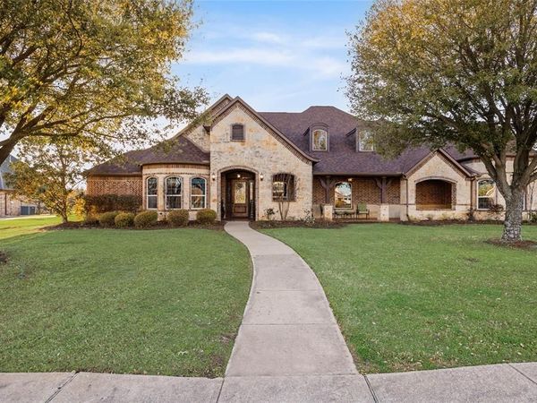 228 Crystal Court, Heath, TX 75032