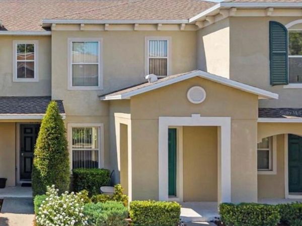 8112 SILENT CREEK DRIVE, TAMPA, FL 33615