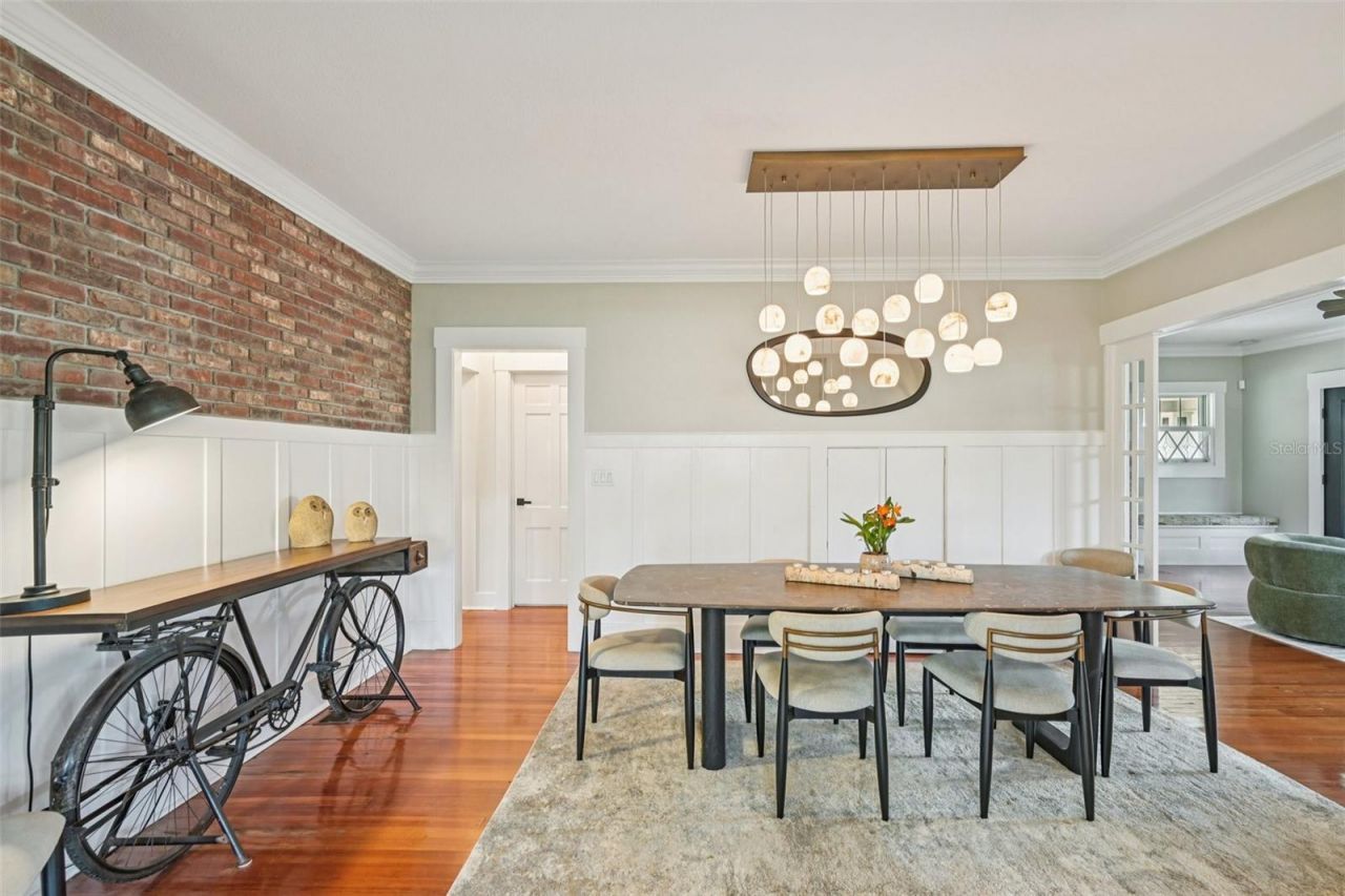 207 23rd Street W, Bradenton, FL 34205 Photo