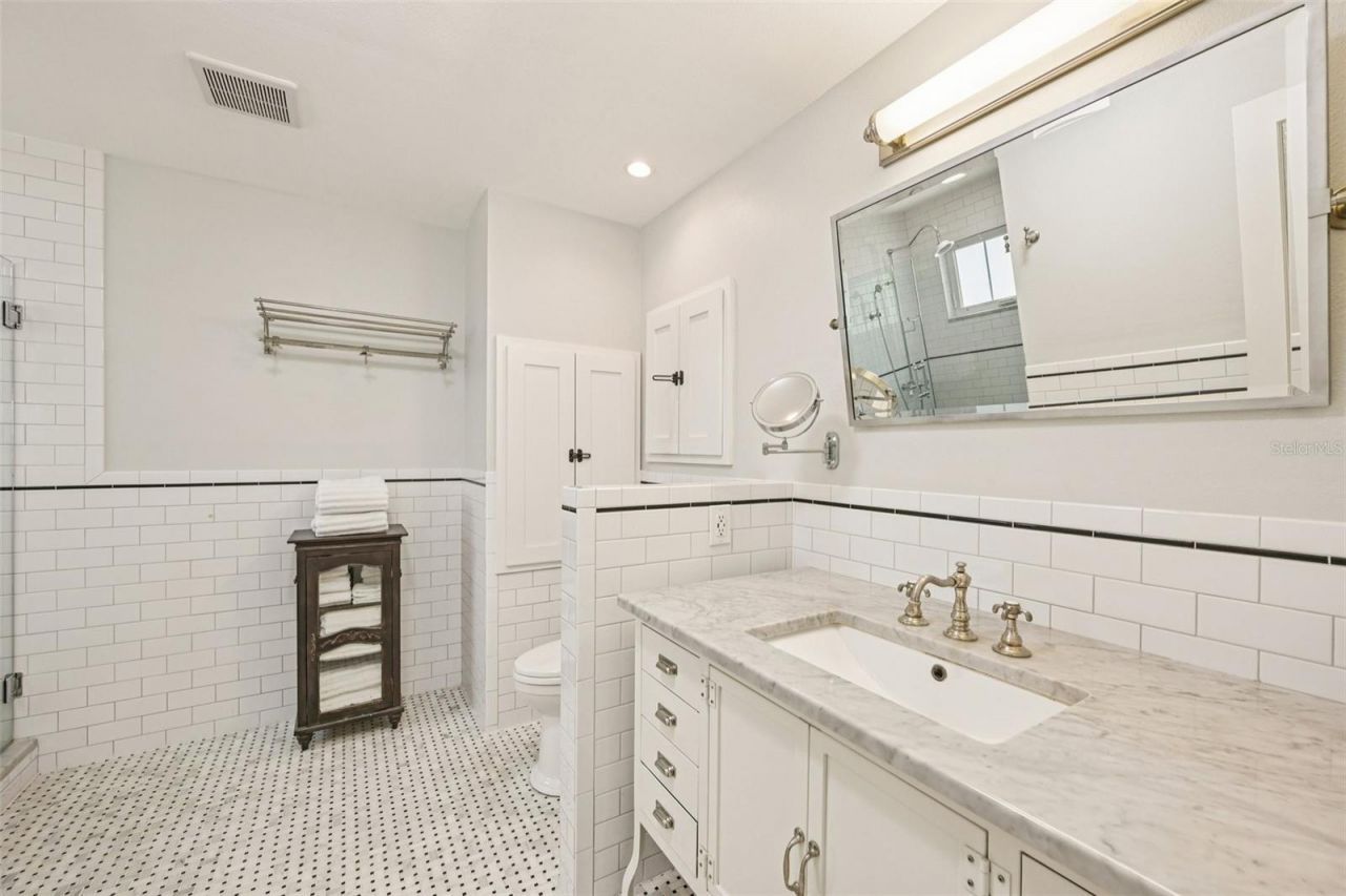 207 23rd Street W, Bradenton, FL 34205 Photo