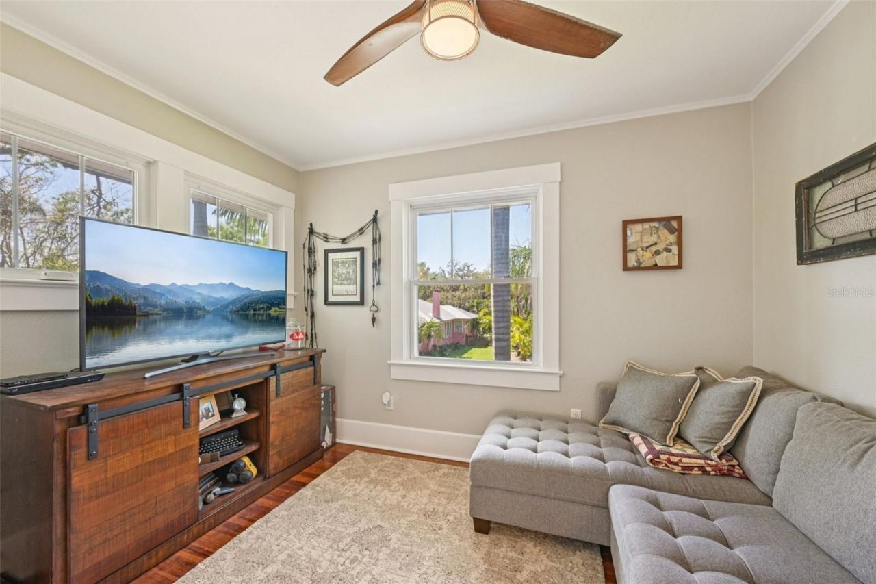 207 23rd Street W, Bradenton, FL 34205 Photo