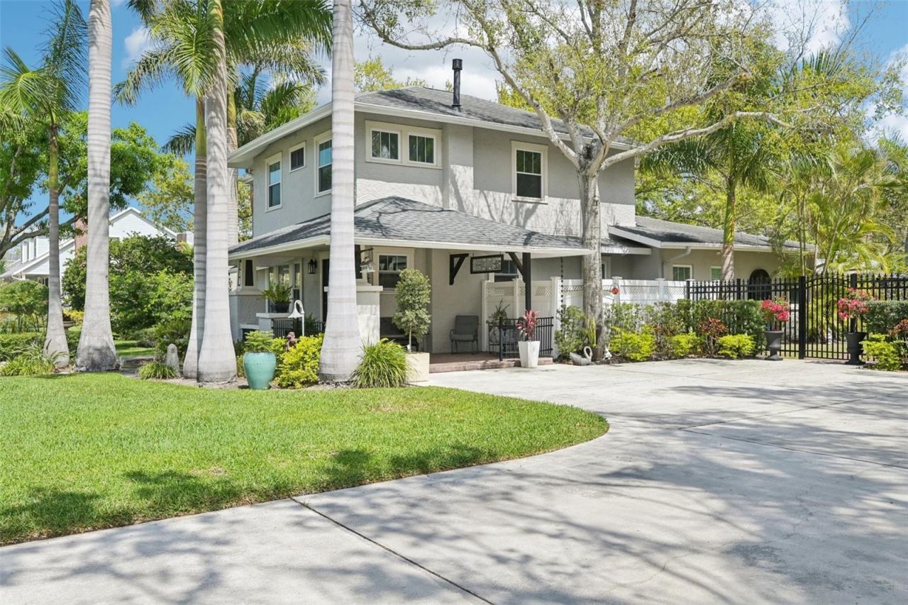 207 23rd Street W, Bradenton, FL 34205 Photo