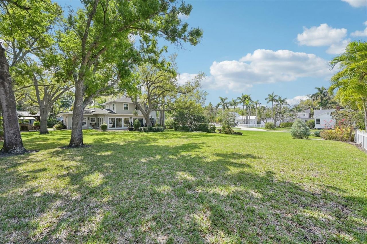 207 23rd Street W, Bradenton, FL 34205 Photo