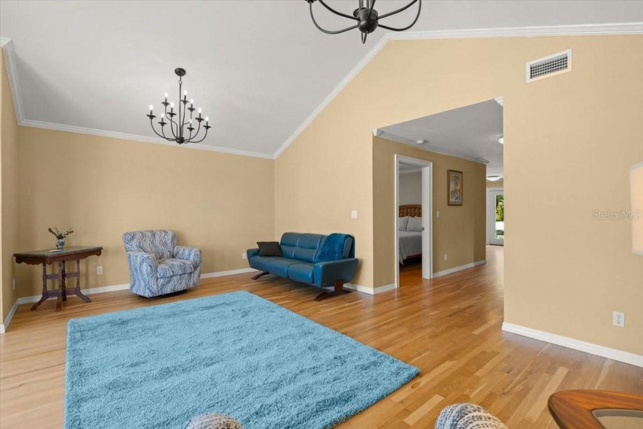 1517 N Halifax Avenue, Daytona Beach, FL 32118 Photo