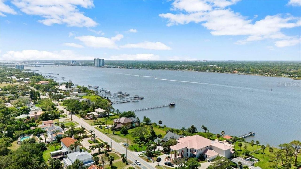 1517 N Halifax Avenue, Daytona Beach, FL 32118 Photo