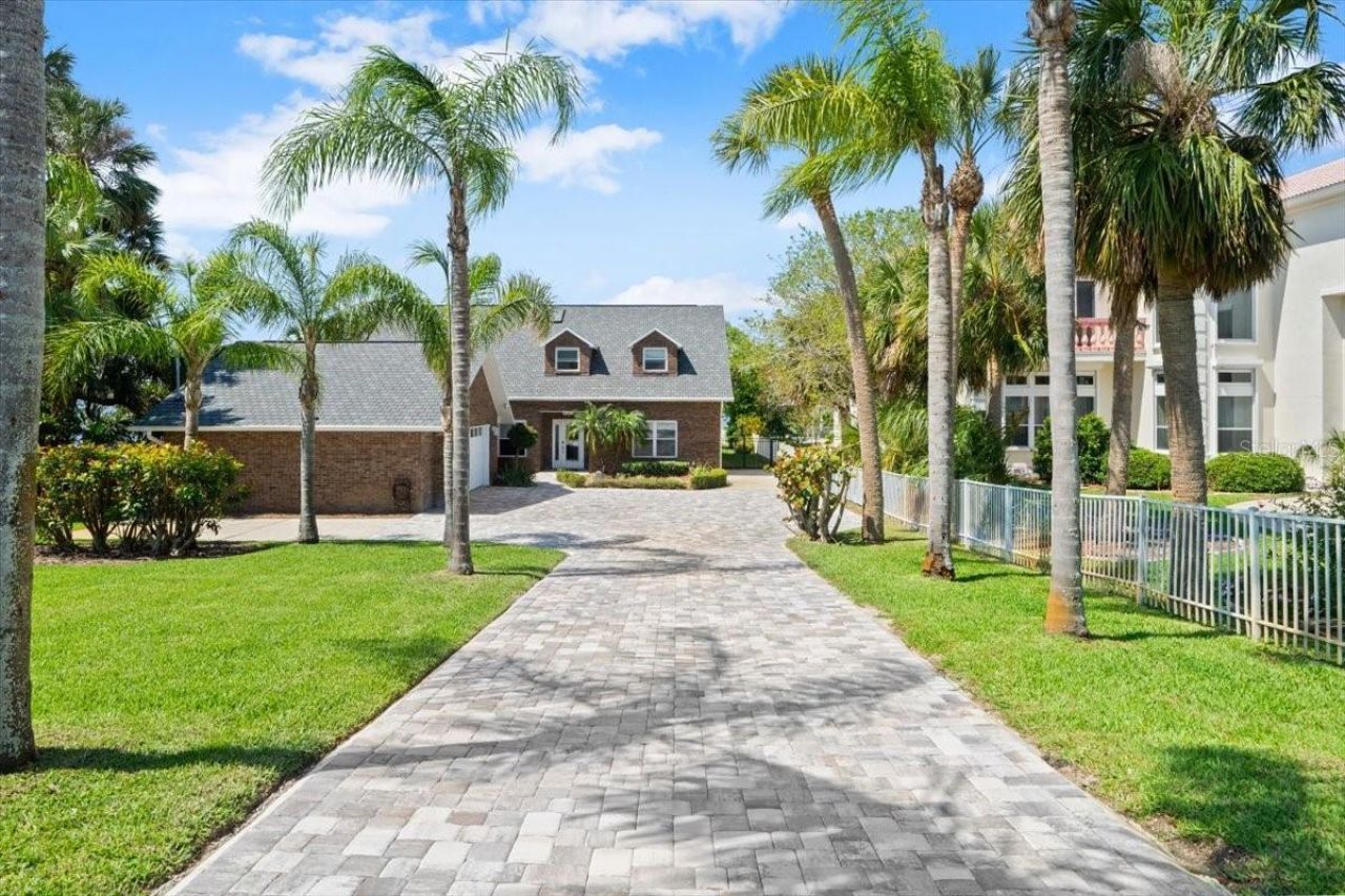 1517 N Halifax Avenue, Daytona Beach, FL 32118 Photo