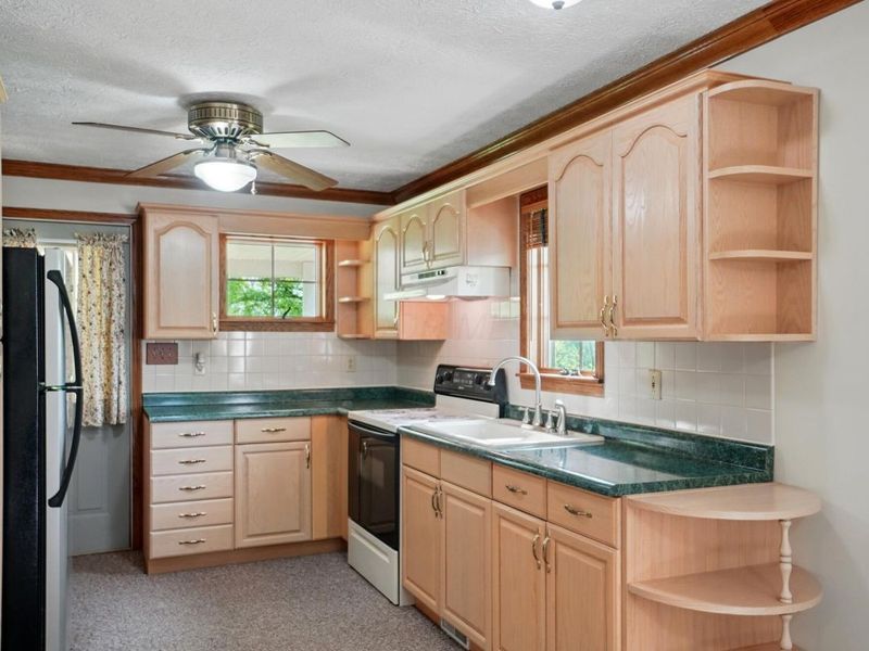 5870 Brook Road NW, Baltimore, OH 43105 Photo 18