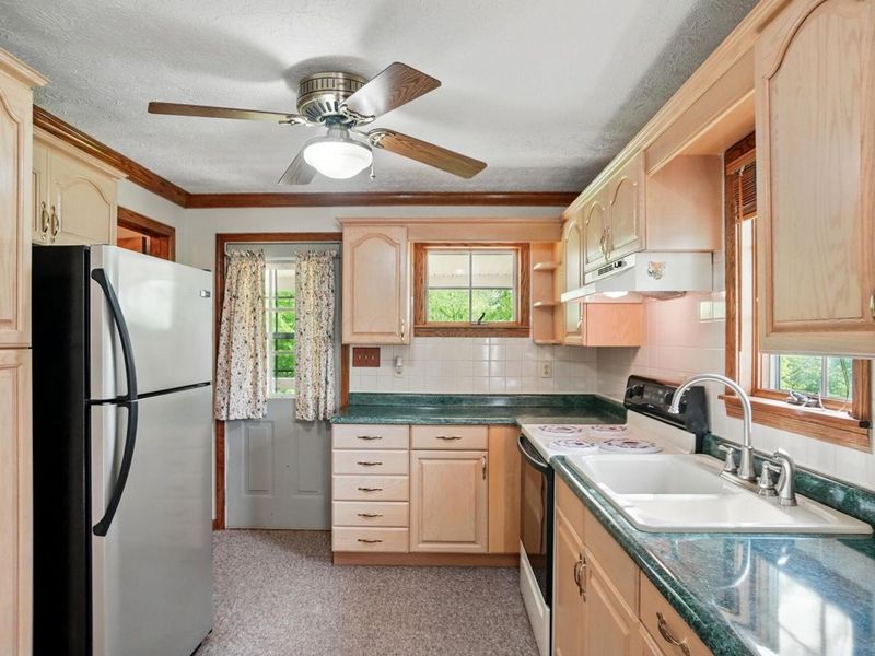 5870 Brook Road NW, Baltimore, OH 43105 Photo 19