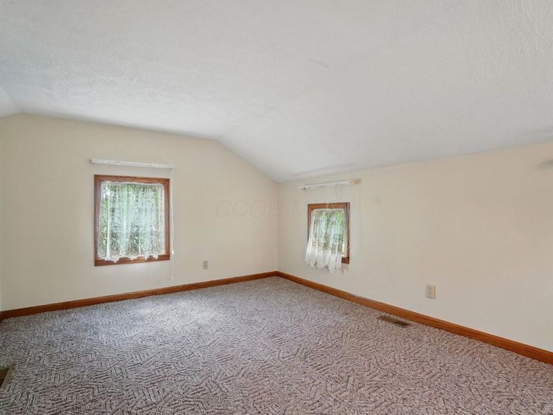 5870 Brook Road NW, Baltimore, OH 43105 Photo 35