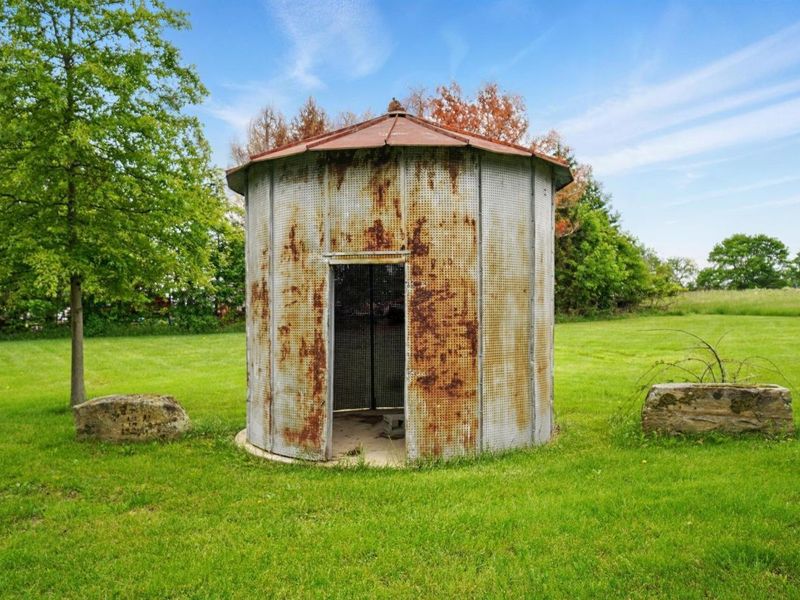 5870 Brook Road NW, Baltimore, OH 43105 Photo 62