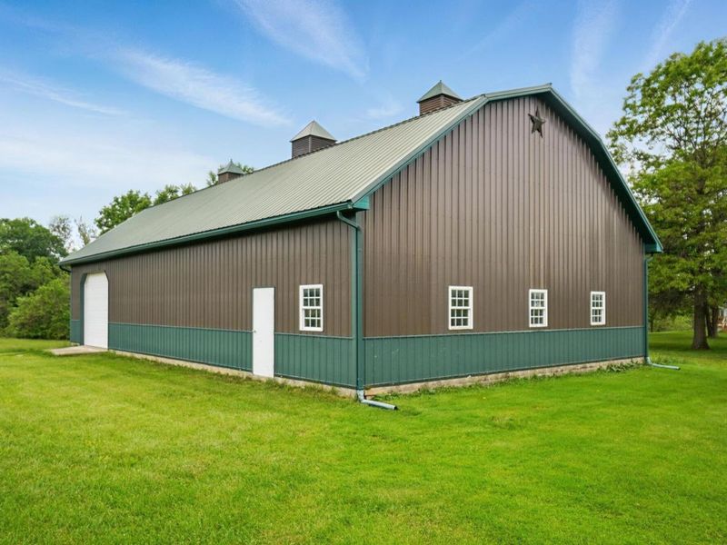 5870 Brook Road NW, Baltimore, OH 43105 Photo 9