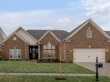 3807 Branham Park, Lexington, KY 40515