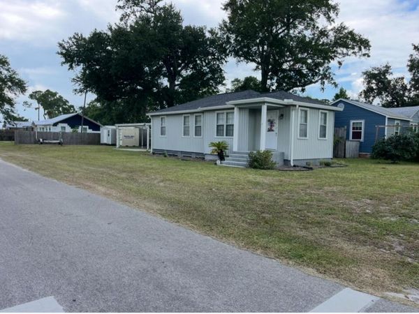 1214 Long Avenue, Port St. Joe, FL 32456