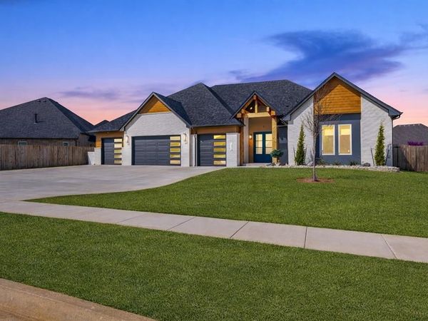 15505 Brook Hill Drive, Edmond, OK 73013