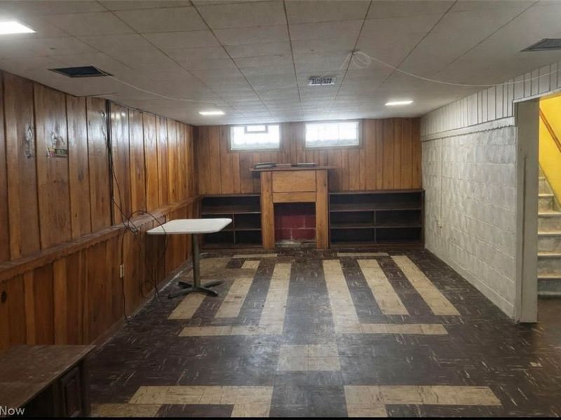 4159 E 150th Street, Cleveland, OH 44128 Photo 14