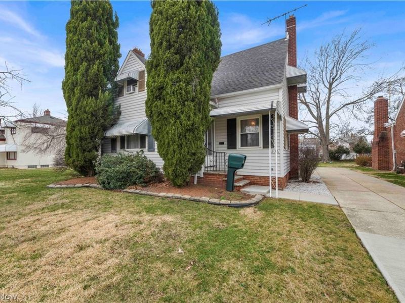 336 E 222nd Street , Euclid, OH 44123 Photo 1