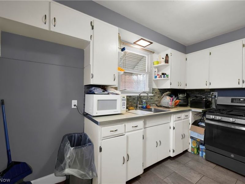 336 E 222nd Street , Euclid, OH 44123 Photo 10