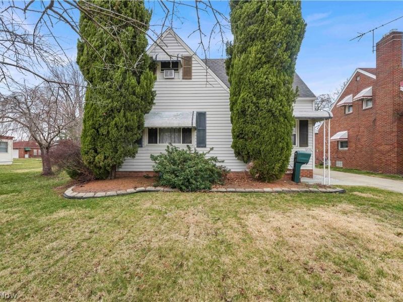 336 E 222nd Street , Euclid, OH 44123 Photo 2