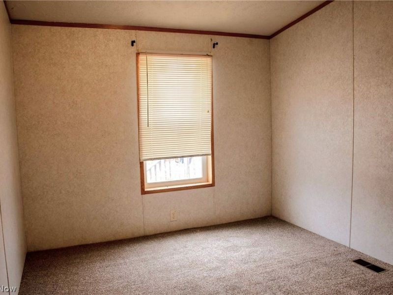 17607 Halleys , Pleasant City, OH 43772 Photo 18