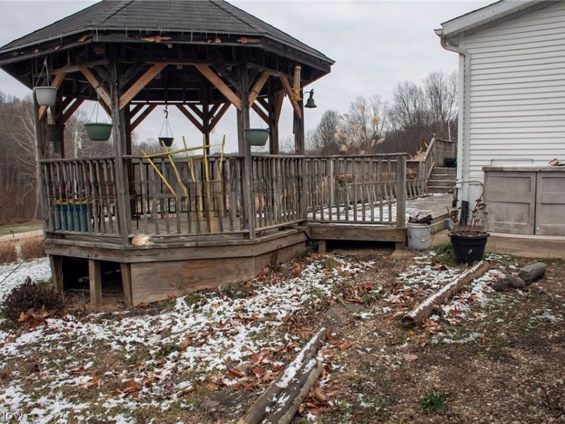 17607 Halleys , Pleasant City, OH 43772 Photo 20