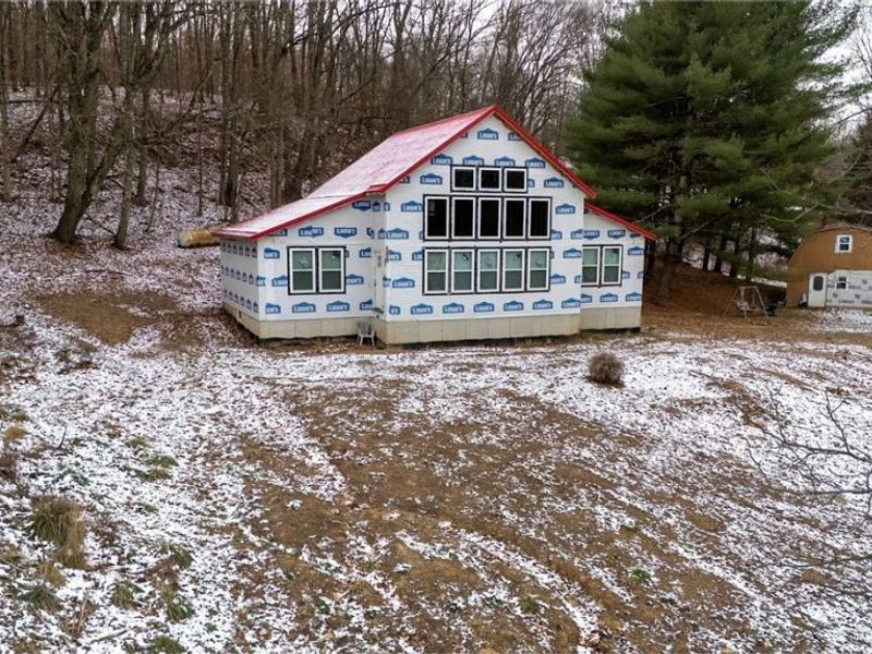 17607 Halleys , Pleasant City, OH 43772 Photo 4