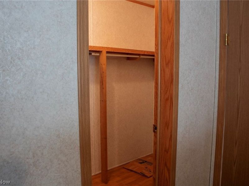 17607 Halleys , Pleasant City, OH 43772 Photo 9