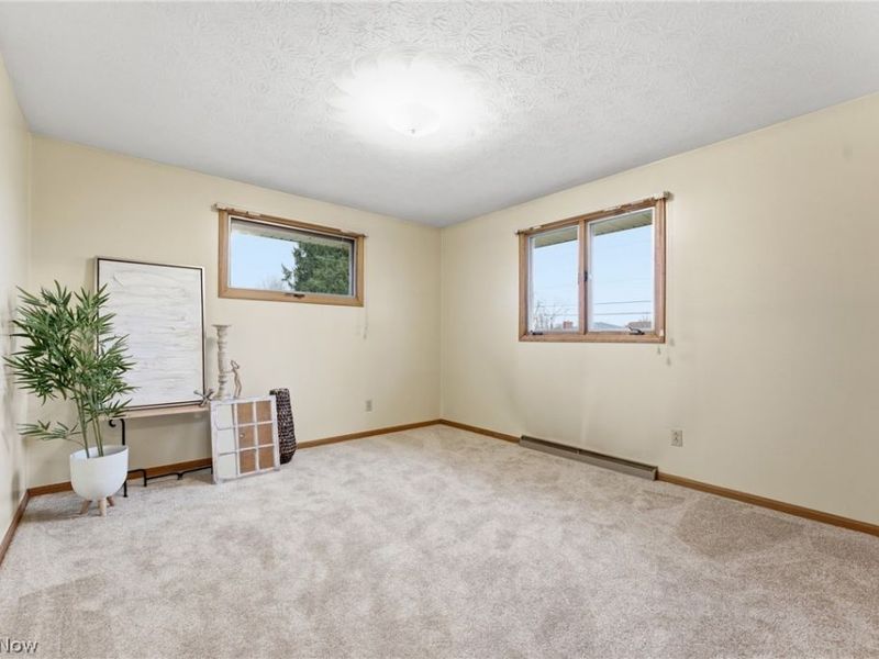 1709 Edmar Street, Louisville, OH 44641 Photo 23