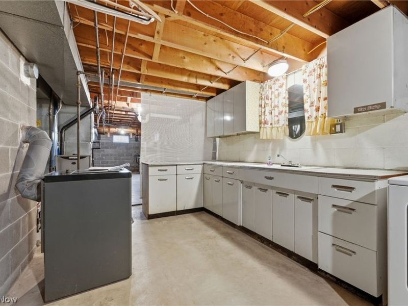 1709 Edmar Street, Louisville, OH 44641 Photo 39