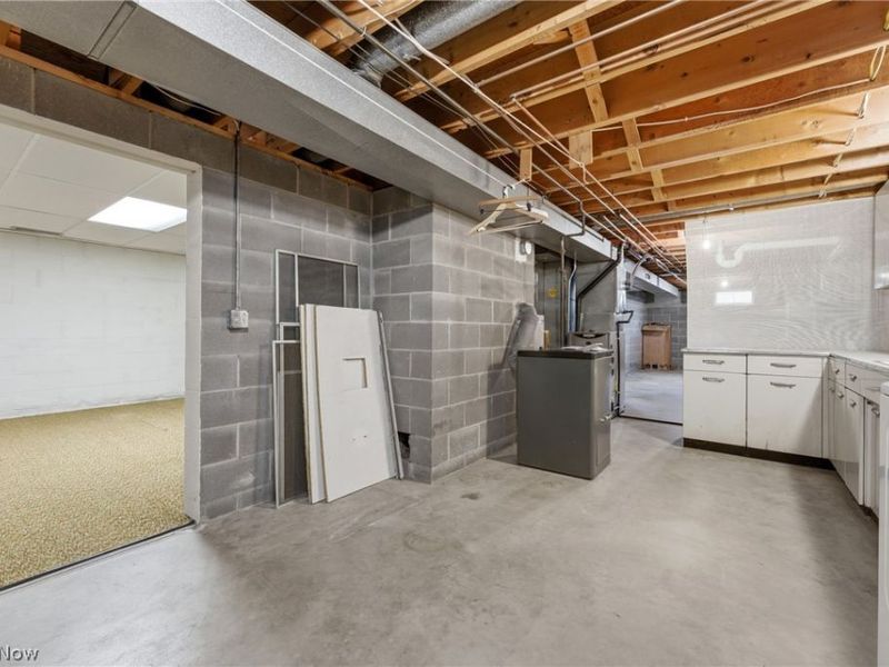 1709 Edmar Street, Louisville, OH 44641 Photo 40