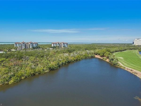 4810 Pelican Colony BLVD, Unit 804, BONITA SPRINGS, FL 34134