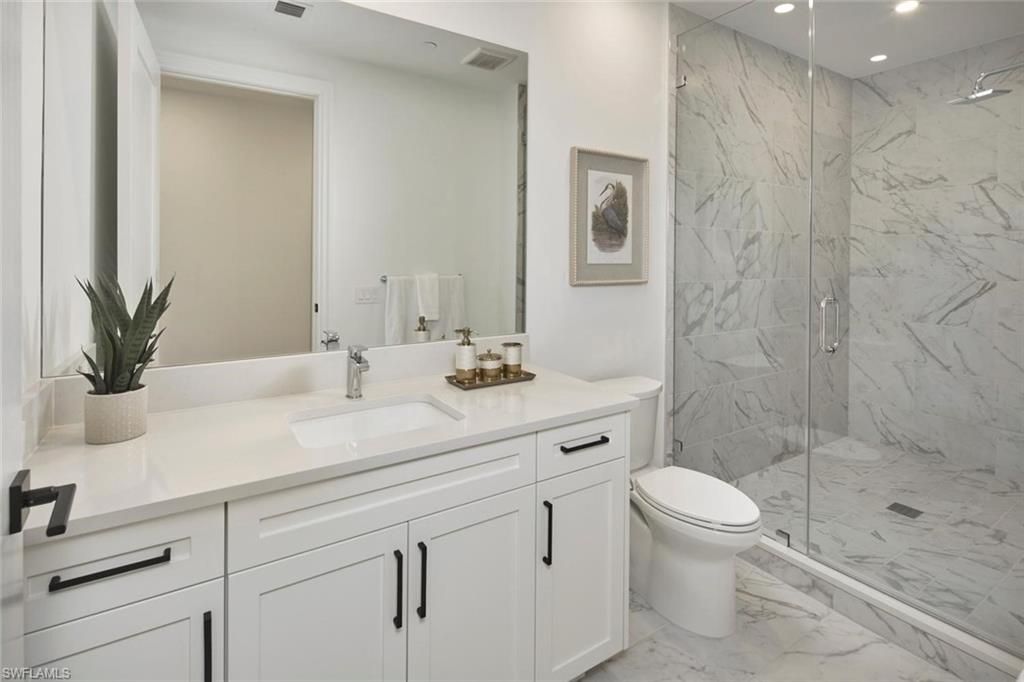 4810 Pelican Colony Blvd, Unit 804, Bonita Springs, FL 34134 Photo