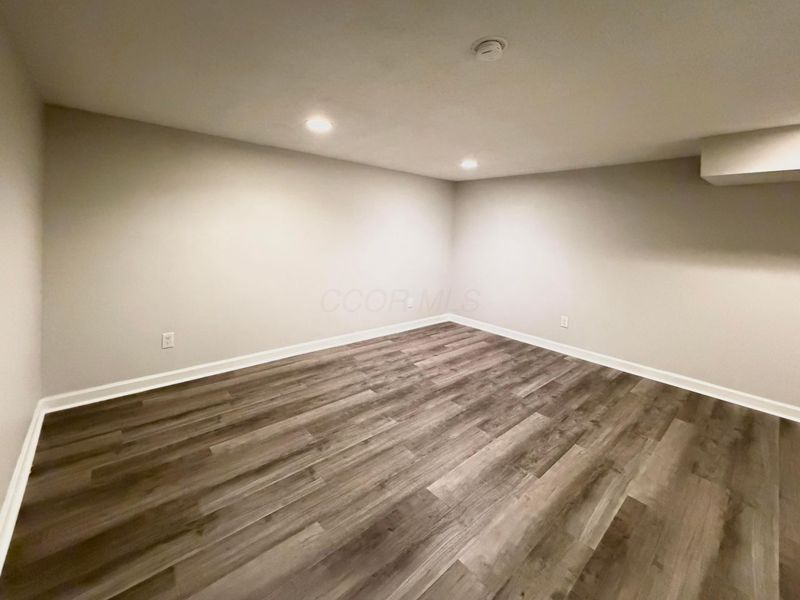 2544 Maxim Lane, Unit 37C, Columbus, OH 43235 Photo 19