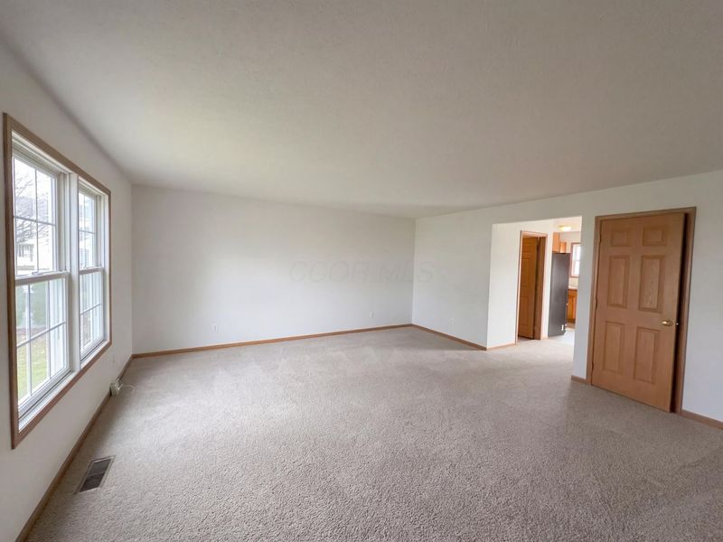 3847 Pendent Lane, Columbus, OH 43207 Photo 10