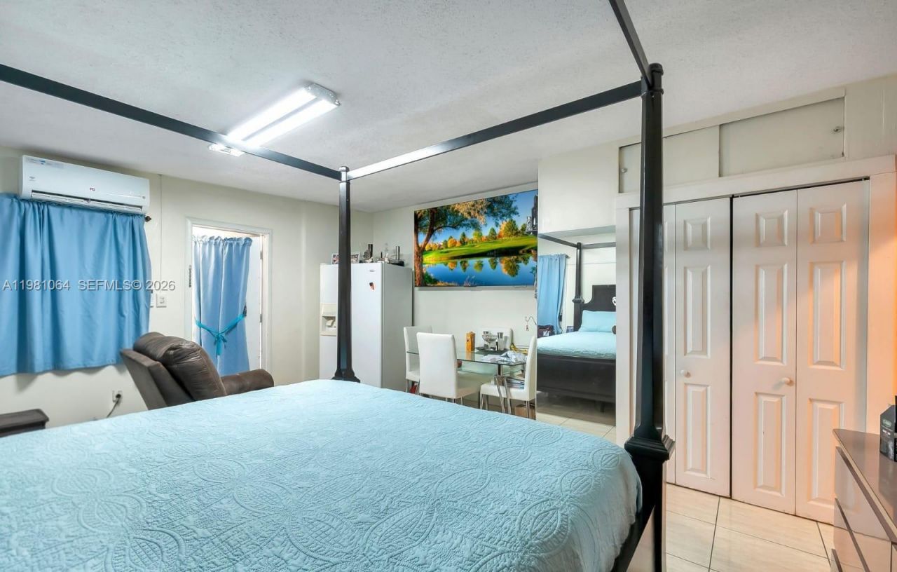 3250 NW 14th Ter, Miami, FL 33125 Photo