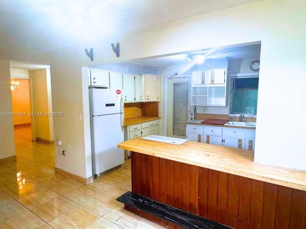 3250 NW 14th Ter, Miami, FL 33125 Photo