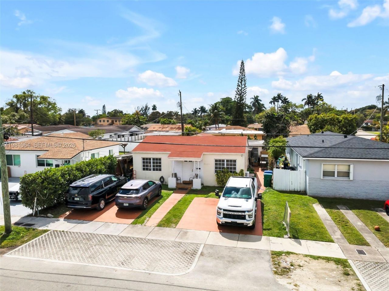 3250 NW 14th Ter, Miami, FL 33125 Photo