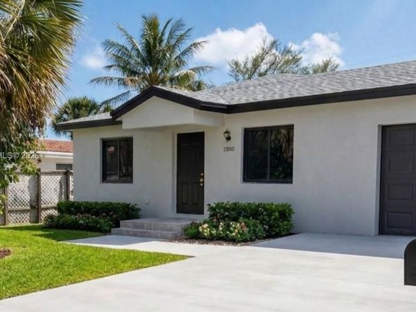 2810 NW 9th Ct, Fort Lauderdale, FL 33311
