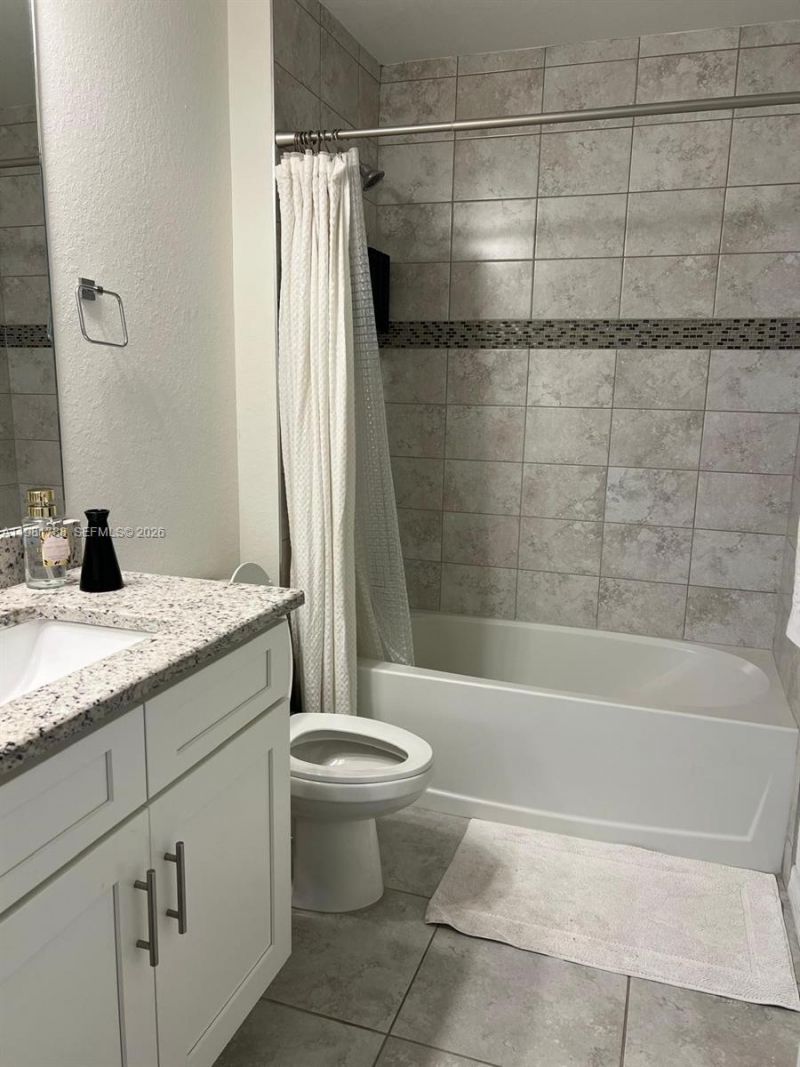 16 NW 10 Avenue, Cape Coral, FL 33993 Photo