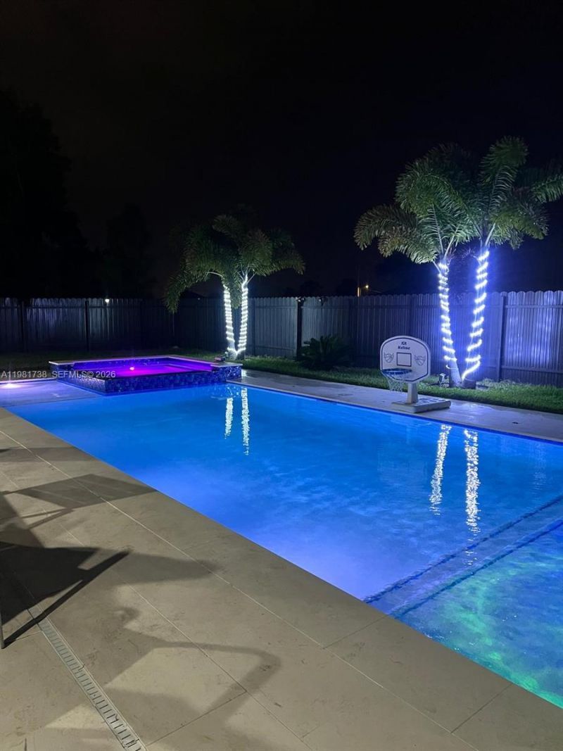 16 NW 10 Avenue, Cape Coral, FL 33993 Photo