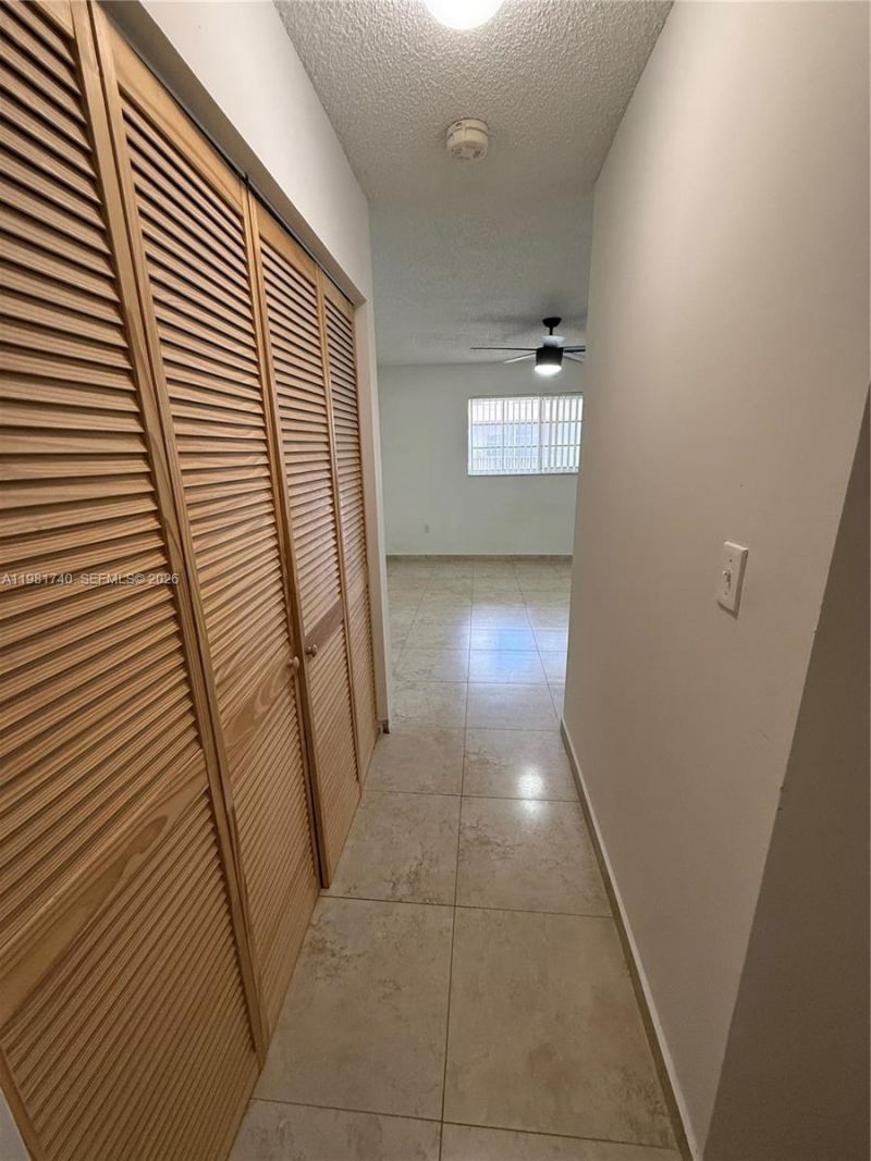 8851 NW 119th St , Unit 2213-2, Hialeah Gardens, FL 33018 Photo