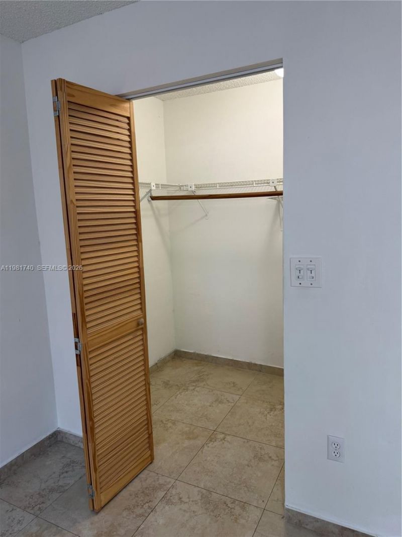 8851 NW 119th St , Unit 2213-2, Hialeah Gardens, FL 33018 Photo