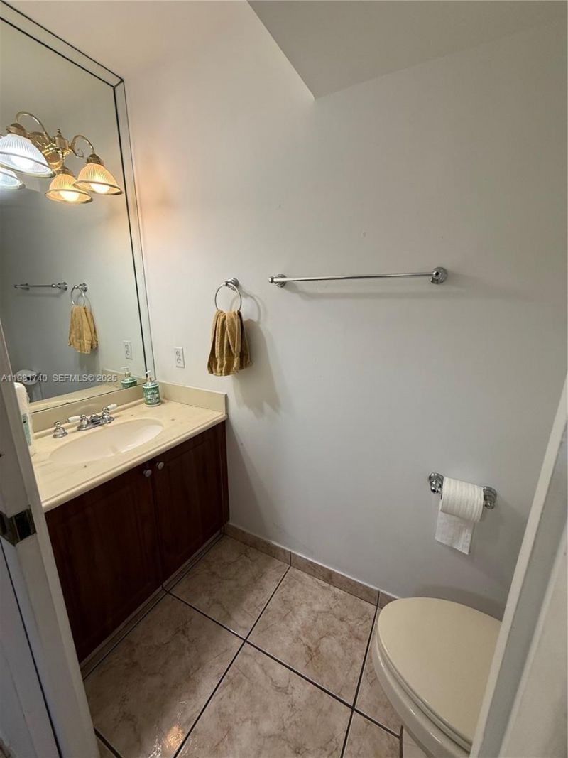 8851 NW 119th St , Unit 2213-2, Hialeah Gardens, FL 33018 Photo