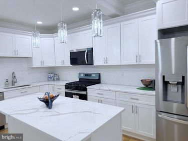 2011 MORRIS STREET , PHILADELPHIA, PA 19145