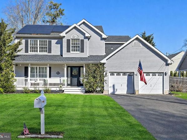 584 CORAL LANE, MANAHAWKIN, NJ 08050