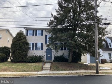 6 W DREXEL AVENUE , LANSDOWNE, PA 19050